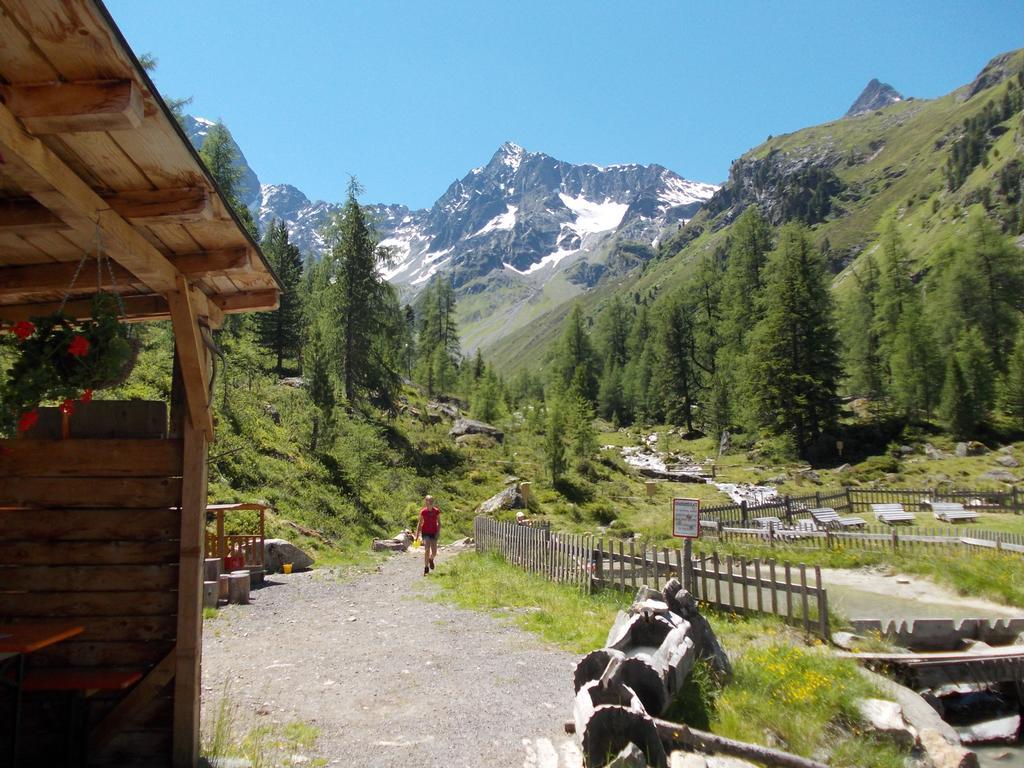 Haus Schoderbock Apartment Sankt Leonhard im Pitztal Phòng bức ảnh